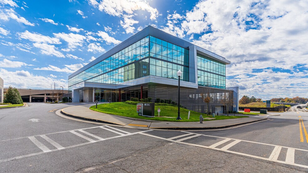 More Photos Of 4130 Sky Train Way, College Park Office For Lease