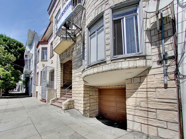 More Photos Of 3660 20th St, San Francisco Apartments For Sale