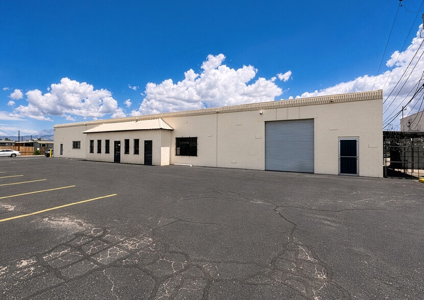 Primary Photo Of 9600 Bell Ave, Albuquerque Office For Sale