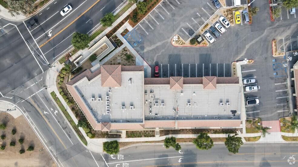 More Photos Of 2363 California Ave, Corona Storefront Retail Office For Lease