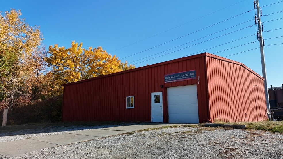 More Photos Of , Lafayette Industrial For Sale