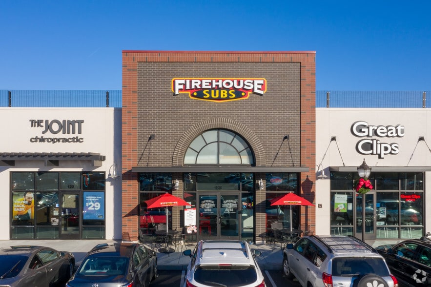 More Photos Of 3680 Crocker Dr, Sacramento Unknown For Lease