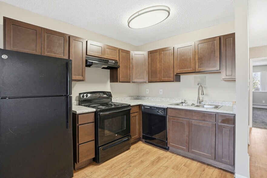 More Photos Of 10635 W 7th Ave, Lakewood Apartments For Sale