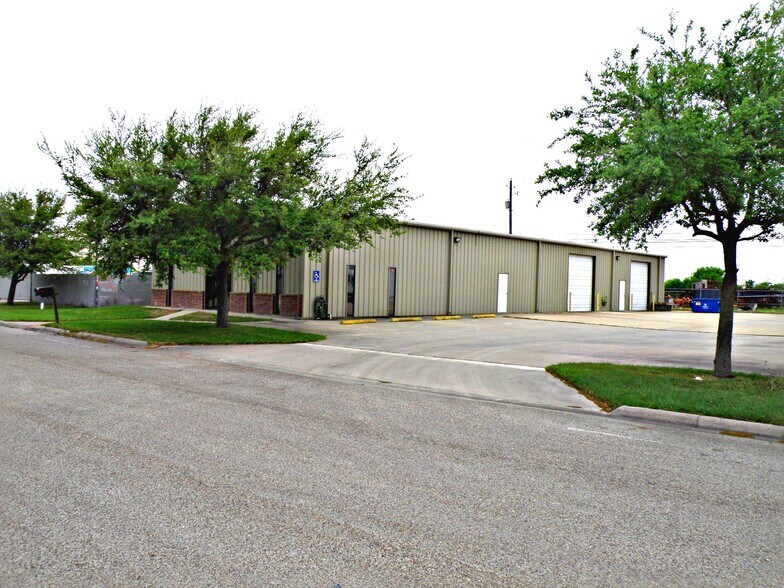 More Photos Of 1959 Saratoga Blvd, Corpus Christi Warehouse For Sale