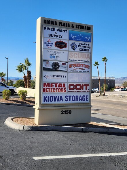 More Photos Of 2150 Kiowa Blvd N, Lake Havasu City Showroom For Lease