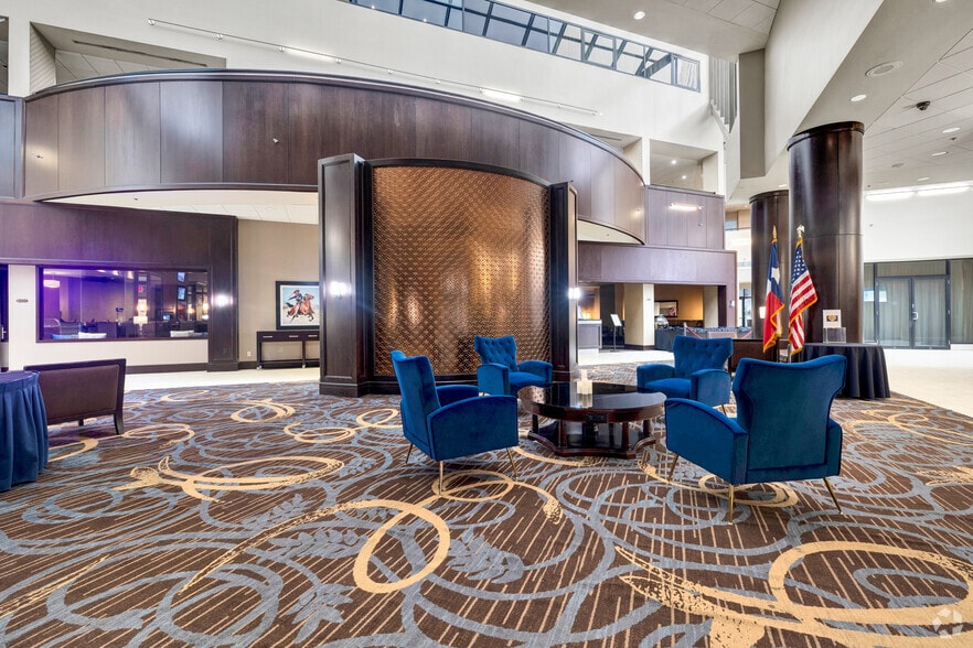 More Photos Of 15700 John F Kennedy Blvd, Houston Hotel For Sale