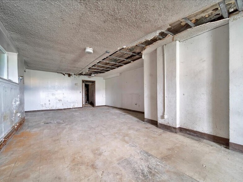 More Photos Of 280 Richton St, Highland Park Apartments For Sale