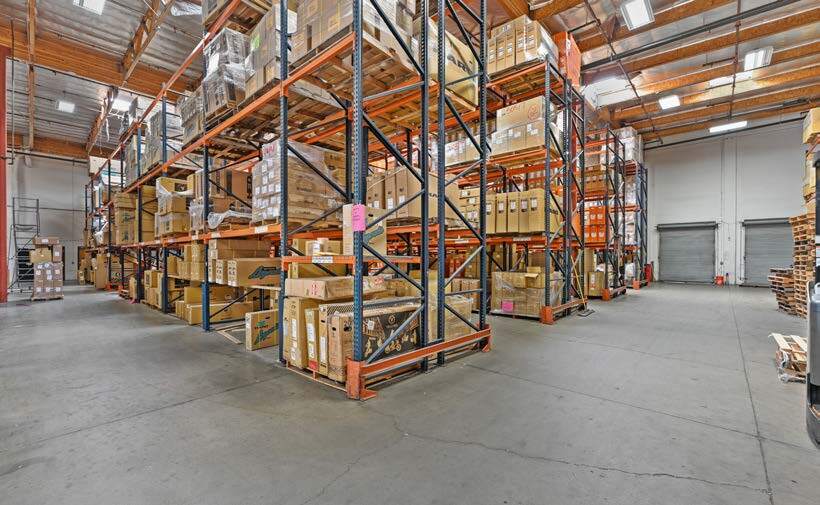 More Photos Of 1230 Avenida Chelsea, Vista Warehouse For Lease