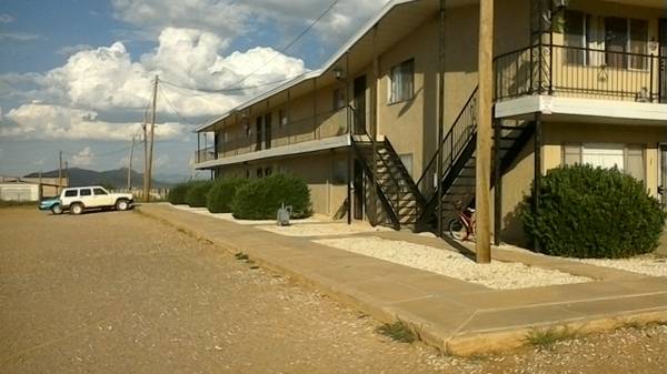 More Photos Of 110 N Ford St, Pearce Apartments For Sale