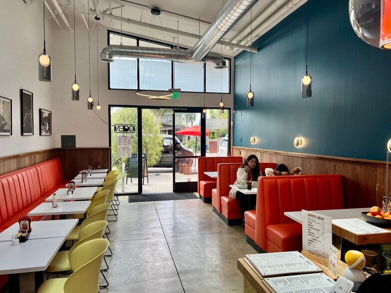 More Photos Of 5805 York Blvd, Los Angeles Restaurant For Lease