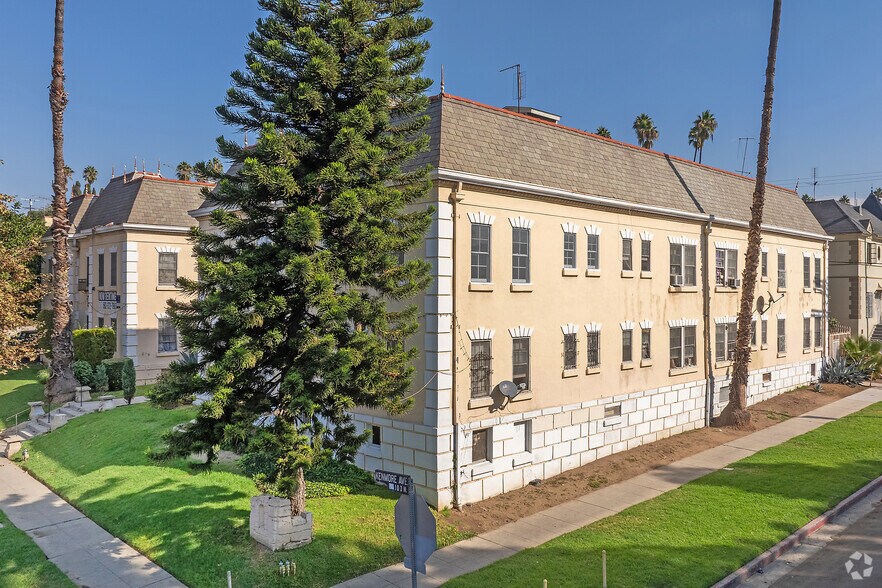 Primary Photo Of 100 N Kenmore Ave, Los Angeles Apartments For Sale