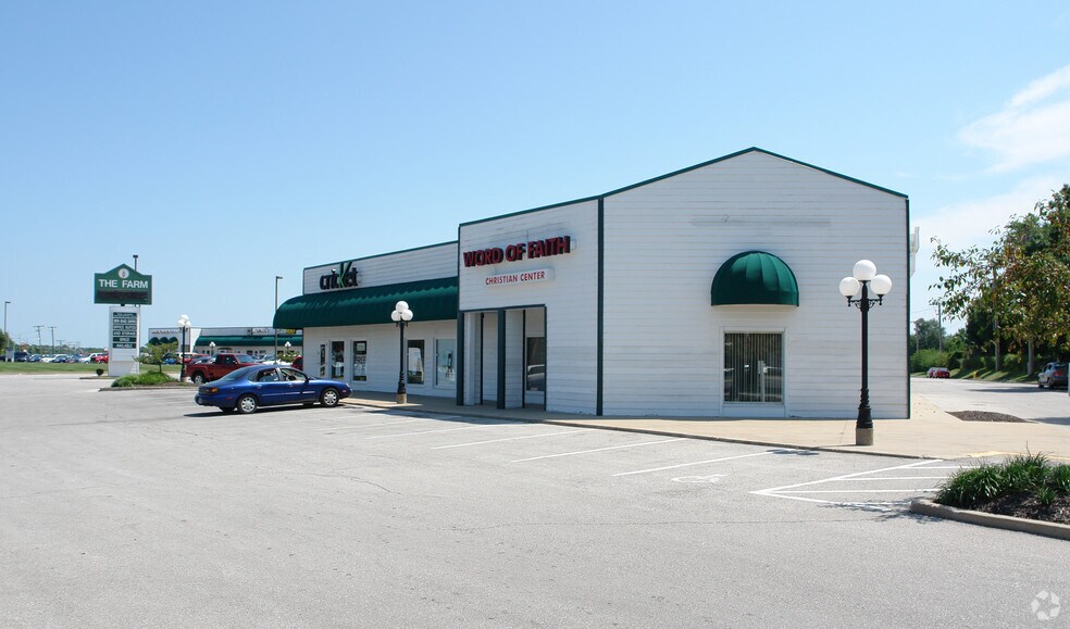 Primary Photo Of 12121-12127 Blue Ridge Blvd, Grandview Unknown For Lease