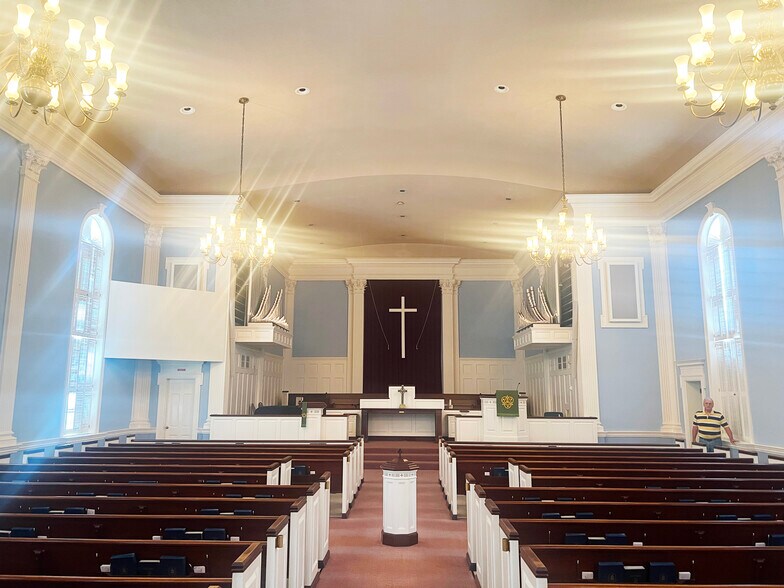 More Photos Of 801 SE Washington Blvd, Bartlesville Specialty For Sale