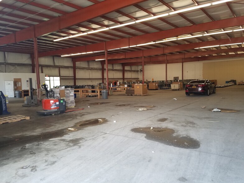 More Photos Of 1800 Broadway Ave, Buffalo Warehouse For Lease