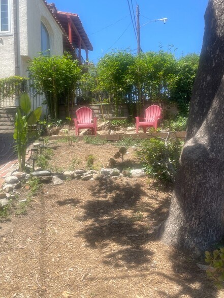 More Photos Of 3915 Bluff Pl, San Pedro Apartments For Sale