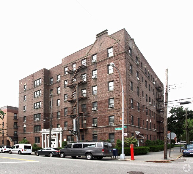 More Photos Of 9435 Ridge Blvd, Brooklyn Multifamily For Sale