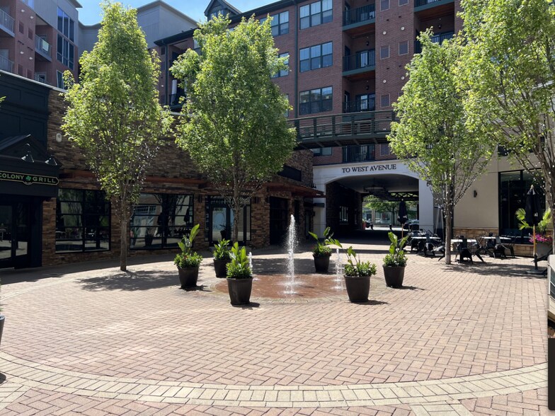 More Photos Of 515 West Ave, Norwalk Unknown For Lease