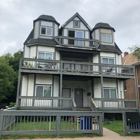 Primary Photo Of 953 Desoto St, Saint Paul Apartments For Sale