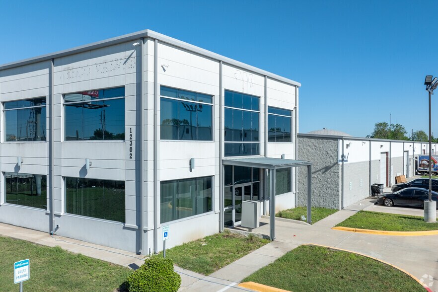 Primary Photo Of , Houston Unknown For Sale