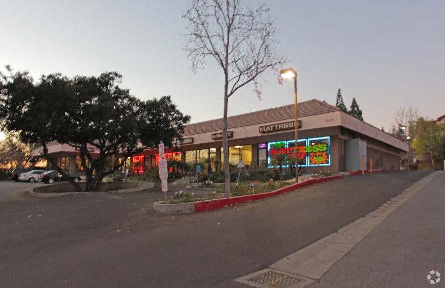 Primary Photo Of 1625 E Thousand Oaks Blvd, Thousand Oaks Unknown For Lease