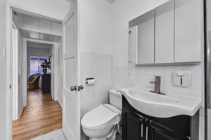 More Photos Of 2405 Meadowvale Ave, Los Angeles Multifamily For Sale