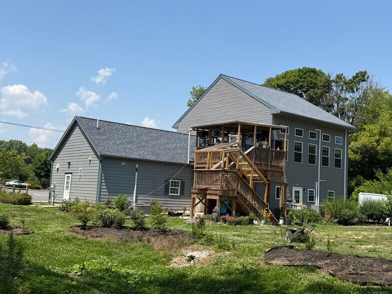 More Photos Of 1634 Pulaski Hwy, Newark Freestanding For Sale