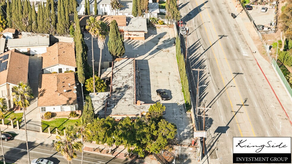 More Photos Of 503 W Athens Blvd, Los Angeles Land For Sale