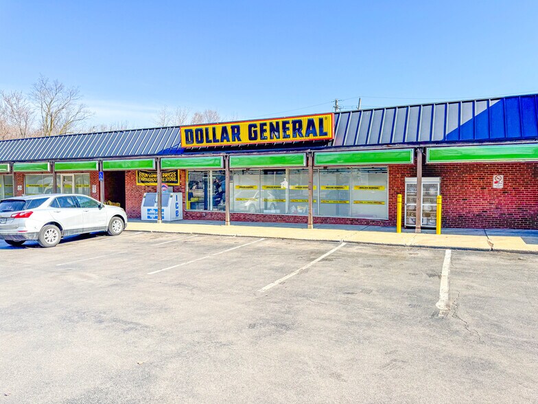 Primary Photo Of 359-401 S Green Rd, South Euclid General Retail For Sale
