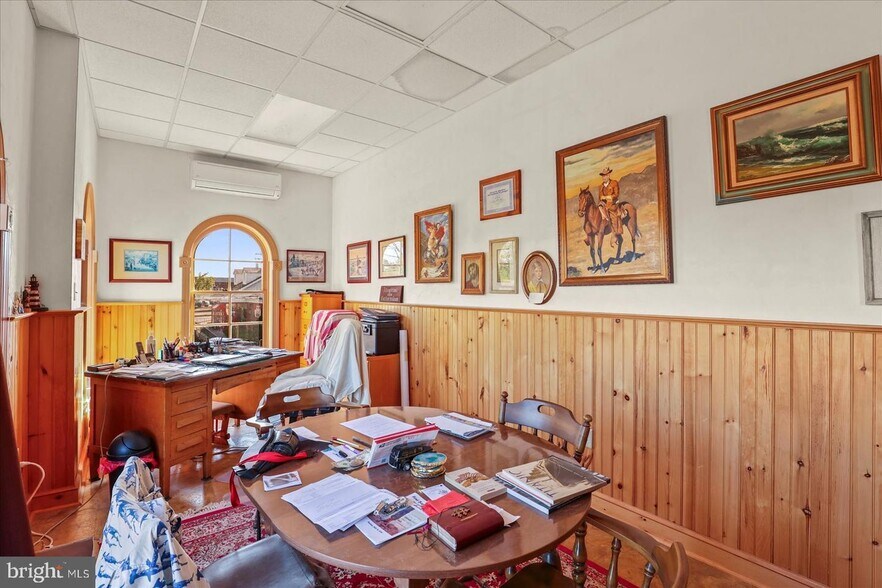 More Photos Of 425 Steinwehr Ave, Gettysburg Storefront Retail Office For Sale