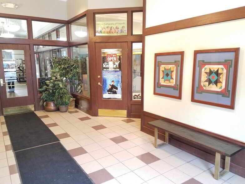 More Photos Of 214-218 S Main St, Ann Arbor Loft Creative Space For Lease