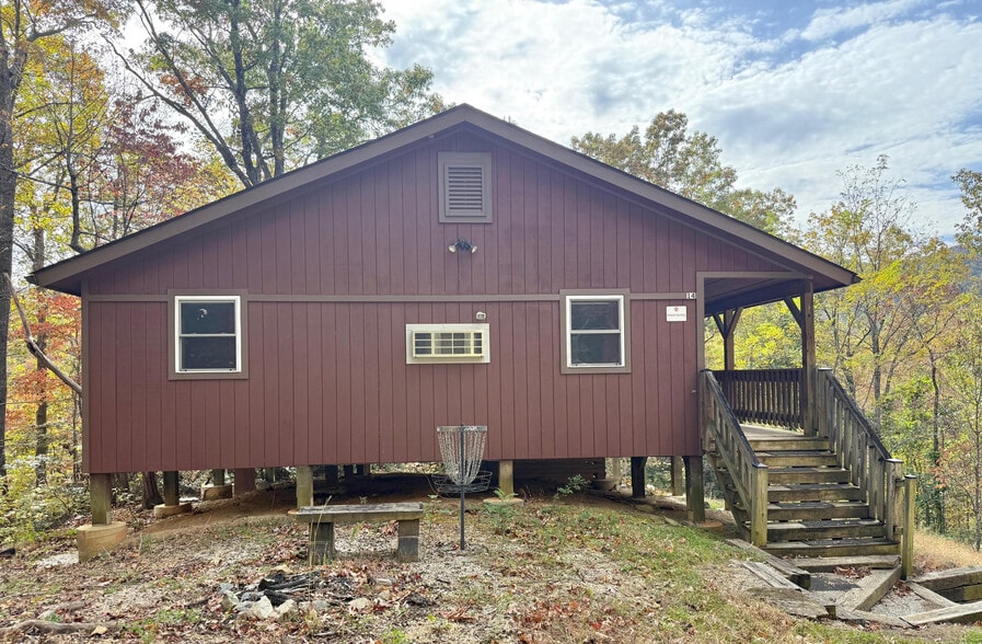 More Photos Of 126 Camp Elliott Rd, Black Mountain Specialty For Sale