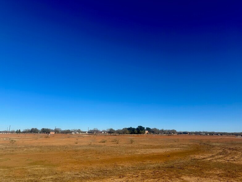 More Photos Of 175 County Road 1151, Pearsall Land For Sale