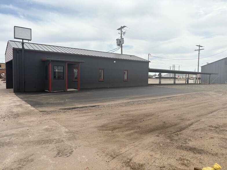 Primary Photo Of 212 W 1st St, Ogallala Office For Sale