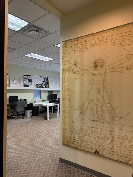 More Photos Of 6527 New Peachtree Rd, Atlanta Medical For Sale
