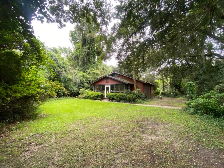 More Photos Of 306 E Doty Ave, Summerville Land For Sale