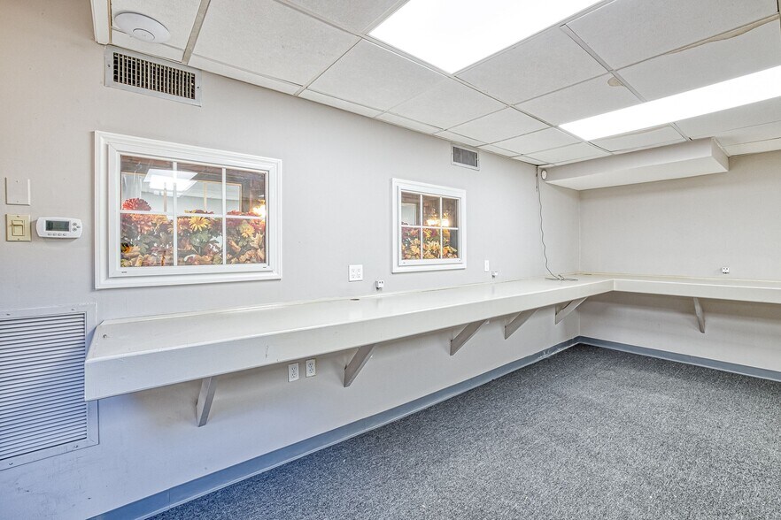 More Photos Of 135 Haven Ave, Port Washington Office For Lease