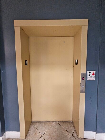 More Photos Of 2008 Ocean Ave, Brooklyn Office For Sale