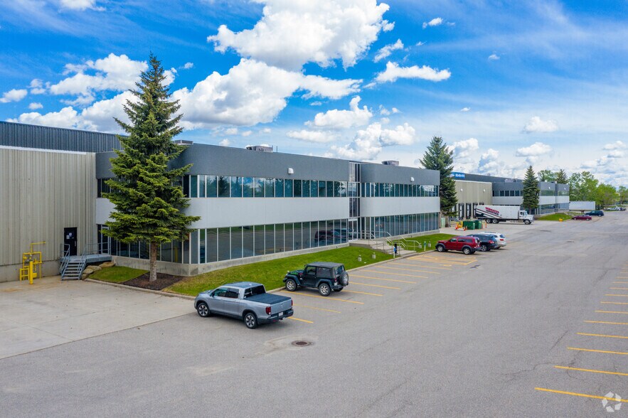 Primary Photo Of 4640-4888 72nd Ave SE, Calgary Distribution For Lease