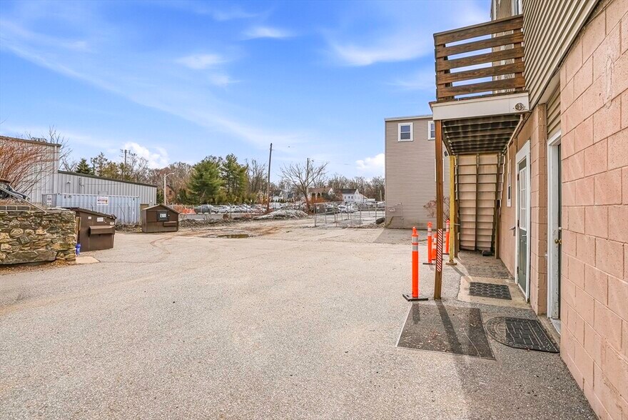 More Photos Of 10-16 South St, Westborough Office For Sale