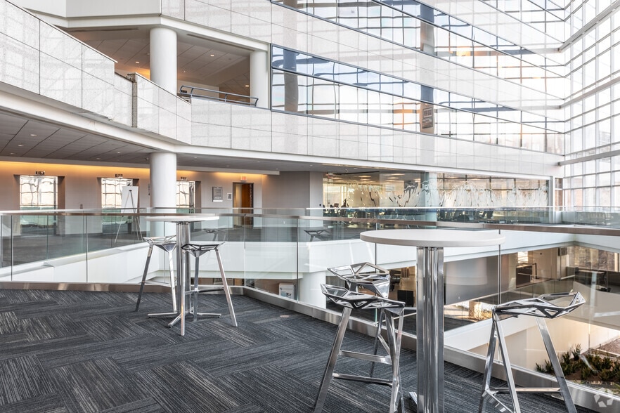 More Photos Of 200 Summit Lake Dr, Valhalla Office For Lease