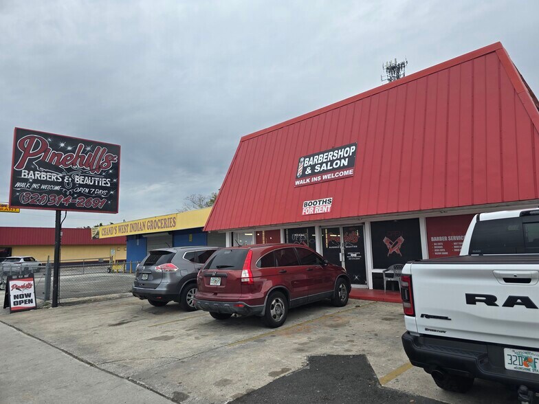 Primary Photo Of 2619 N Pine Hills Rd, Orlando Freestanding For Sale