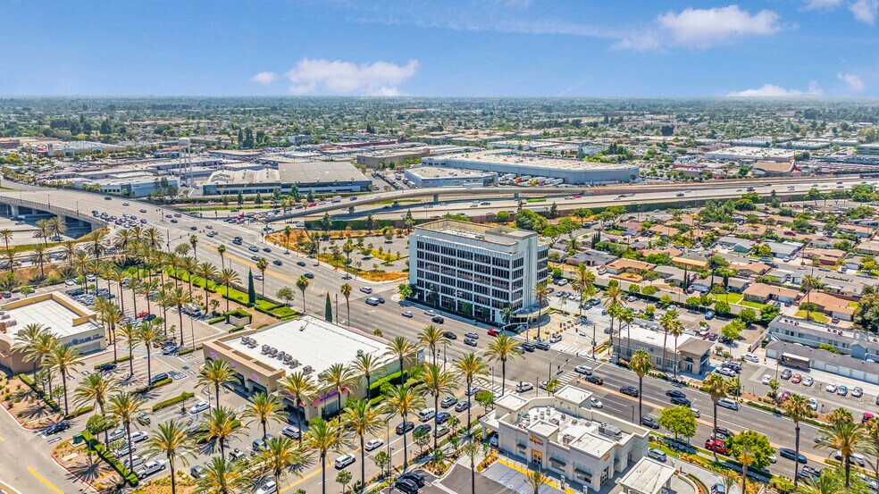 More Photos Of 505 N Euclid St, Anaheim Office For Sale