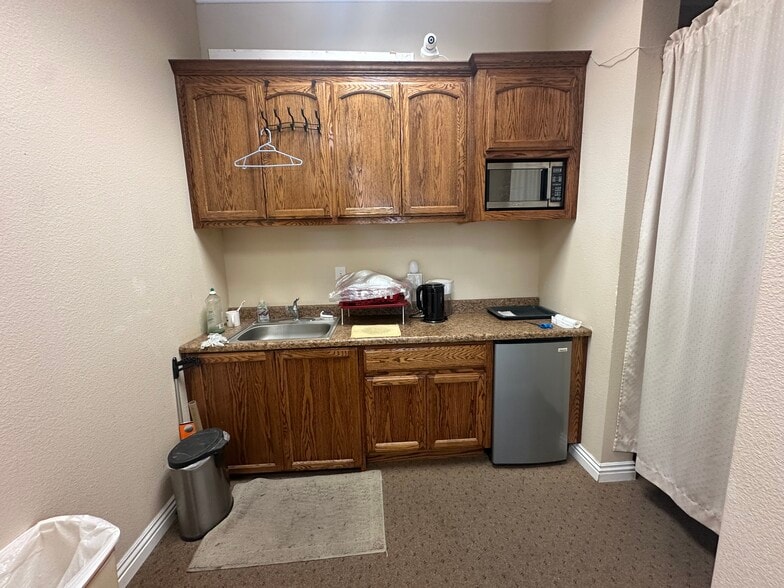 More Photos Of 5159 Lone Tree Way, Antioch Medical For Sale