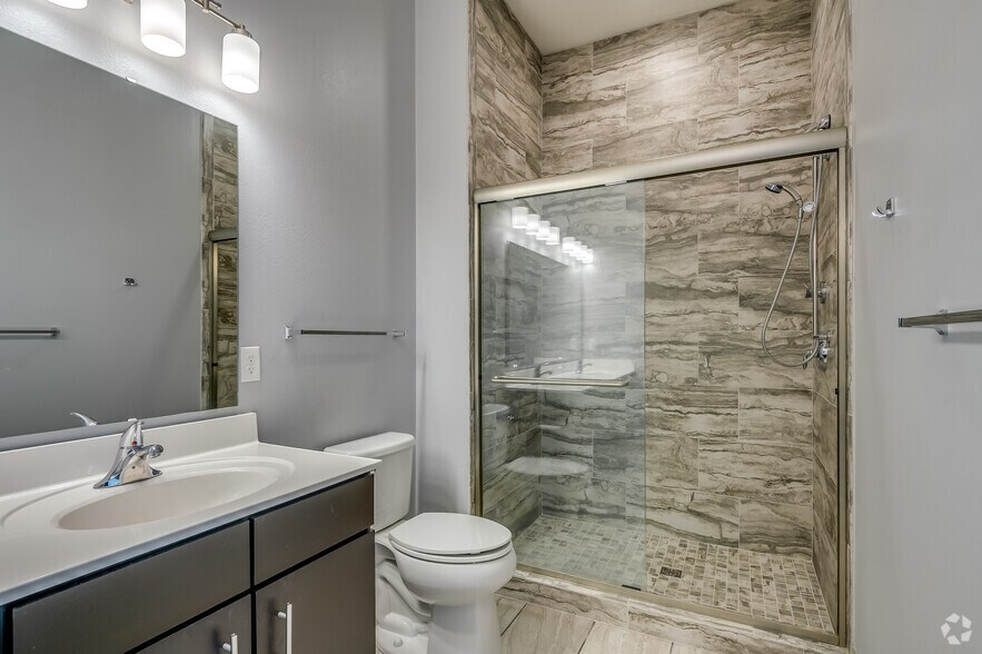 More Photos Of 115 E Walnut St, Green Bay Apartments For Lease