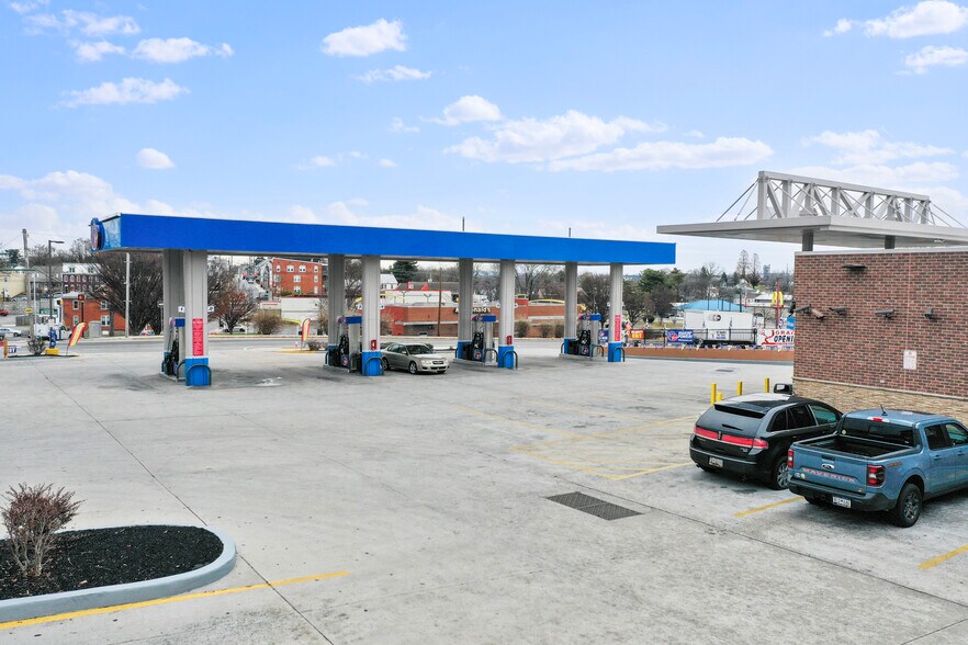 More Photos Of 301 E Washington St, Hagerstown General Retail For Sale