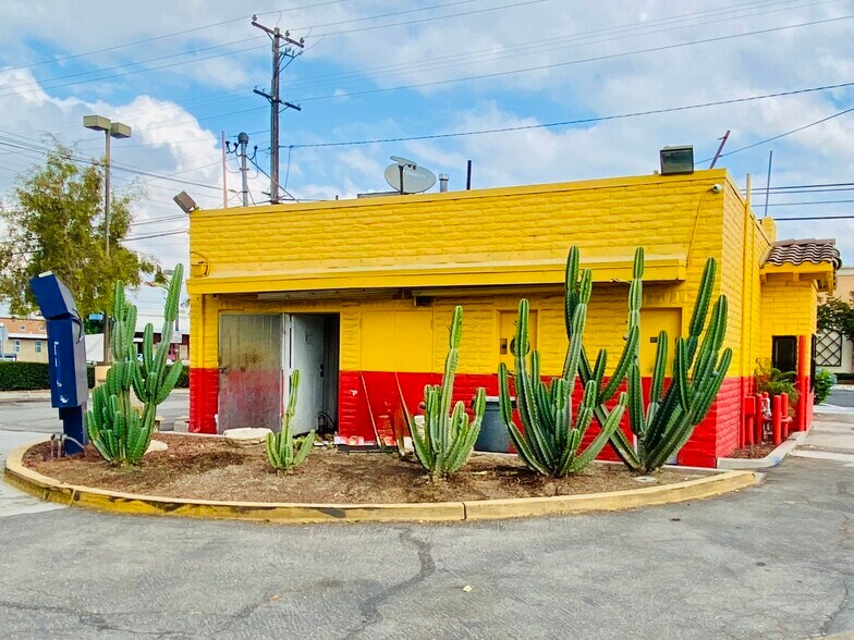 More Photos Of 1230-1236 E Artesia Blvd, Long Beach Fast Food For Sale