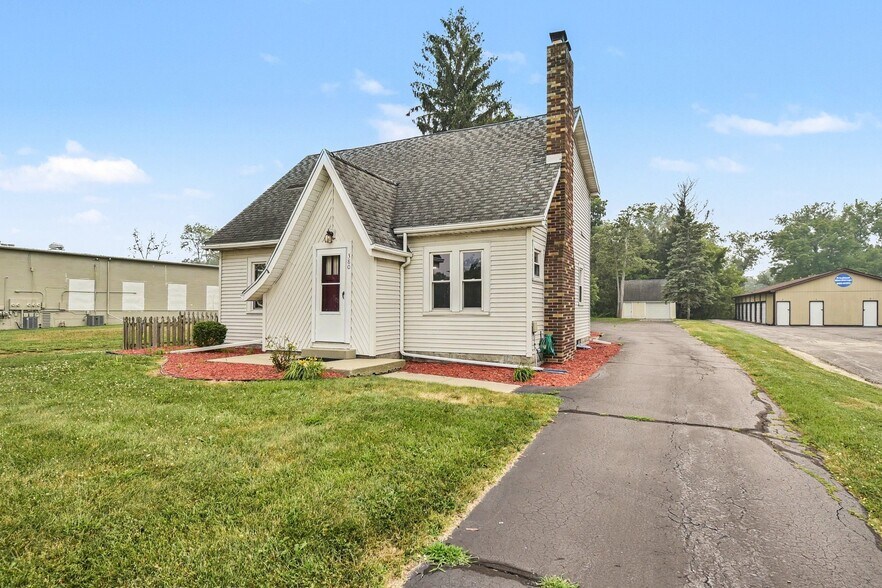 More Photos Of 380 S Main St, Freeland Office Residential For Sale