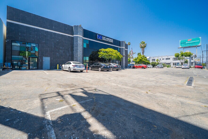 Primary Photo Of 1517 S Western Ave, Los Angeles Freestanding For Sale