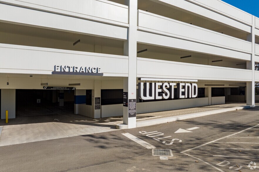 More Photos Of 10730 W Pico Blvd, Los Angeles Loft Creative Space For Lease