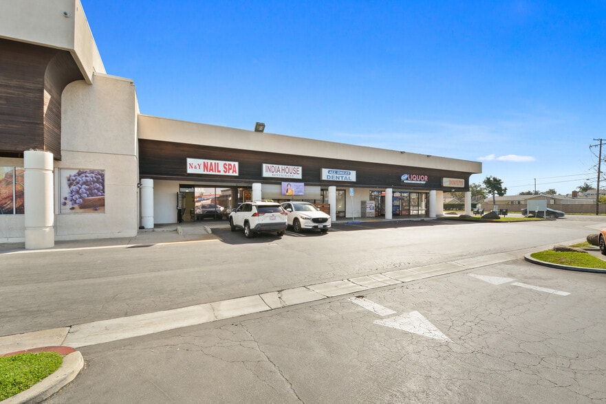 More Photos Of 7932-7942 Valley View St, Buena Park General Retail For Lease